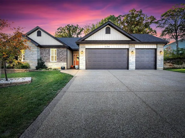 126 Peine Valley Ct, Wentzville, MO 63385
