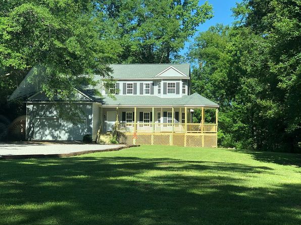 898 Lakeshore Dr