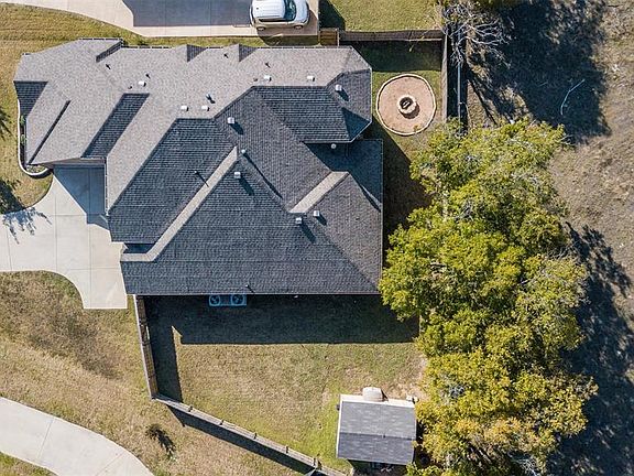 5th image of 705 Keswick Dr