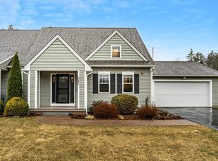 242 Villager Rd, Chester, NH 03036