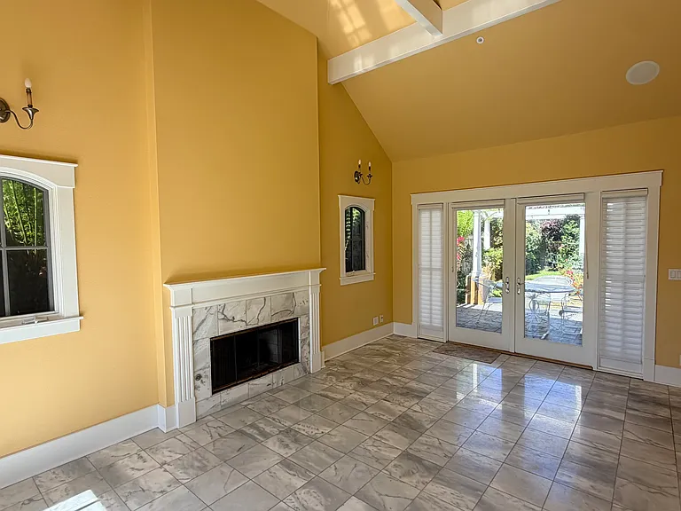 33 Rockview Dr — Photo 9