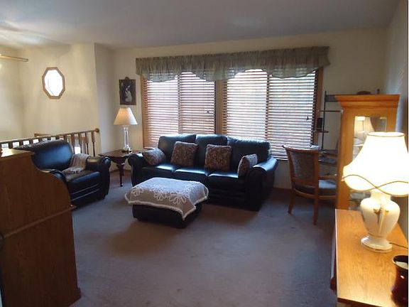 4th image of 8585 Xebec St NE
