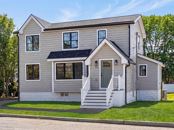 193 Park St, Stoneham, MA 02180
