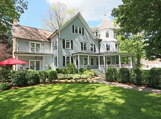 127 Main St, Ridgefield, CT 06877