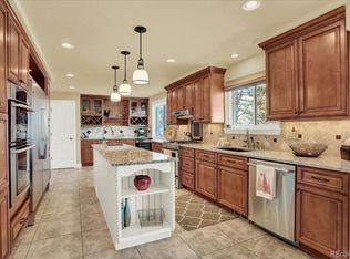7631 Oak St, Arvada, CO 80005