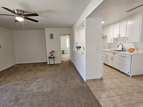 5th image of 23025 Samuel St APT 16