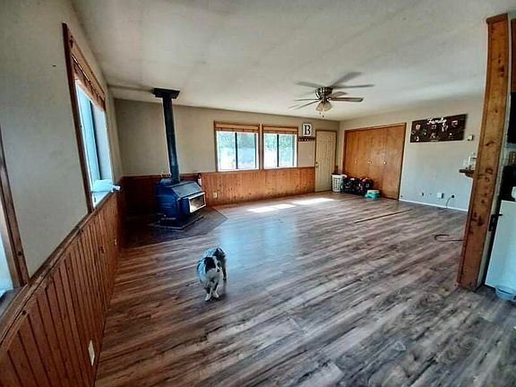 5th image of 44202 Pine Flat Dr