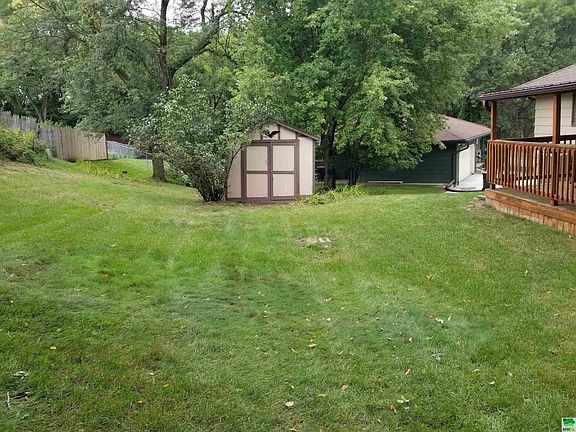 5th image of 3405 S Coral St