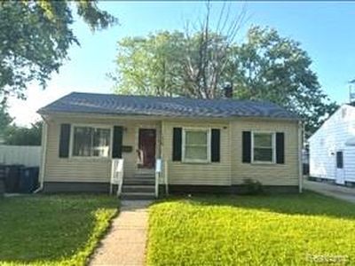 1410 Berrywood Ln, Flint, MI, 48507