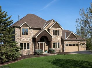 19150 Greenview Ct, Prior Lake, MN 55372