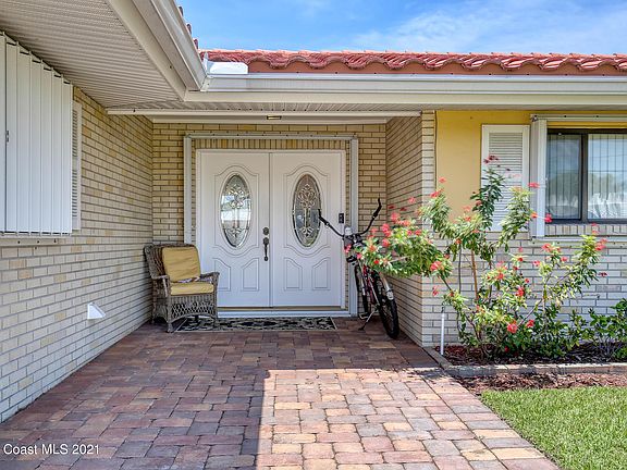 2nd image of 139 Jamaica Dr
