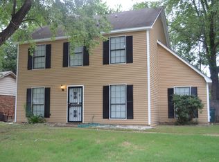 6888 Rockbrook Dr E, Memphis, TN 38141