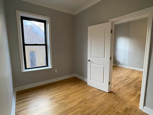 Rented by Tourma Realty LLC | media 30