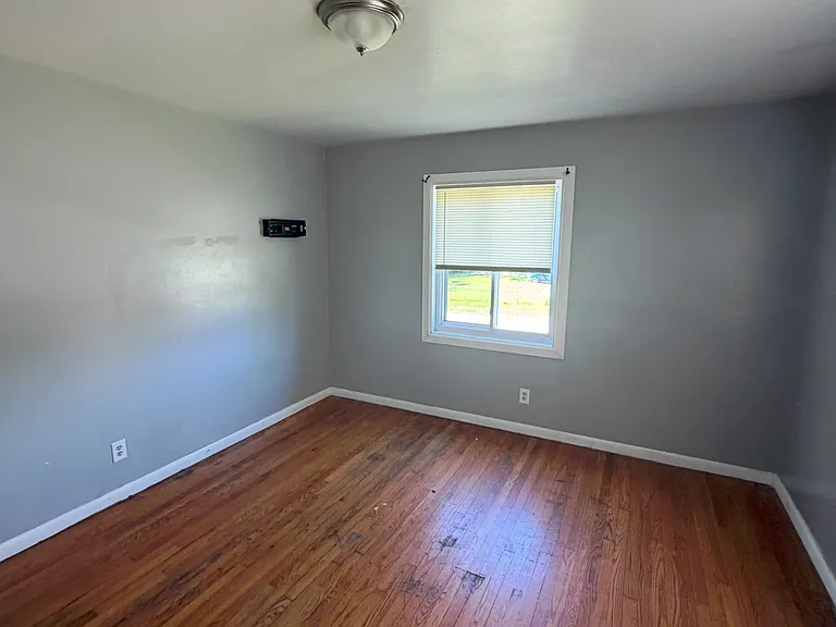 5925 Devington Rd #6 — Photo 7