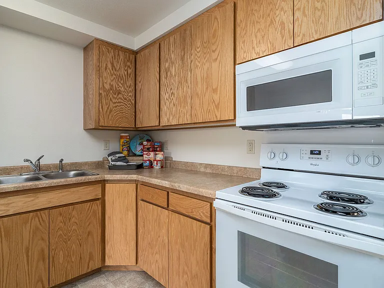 Desoto Estates — Photo 7