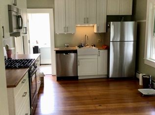 27 Knipfer Ave, Easthampton, MA 01027