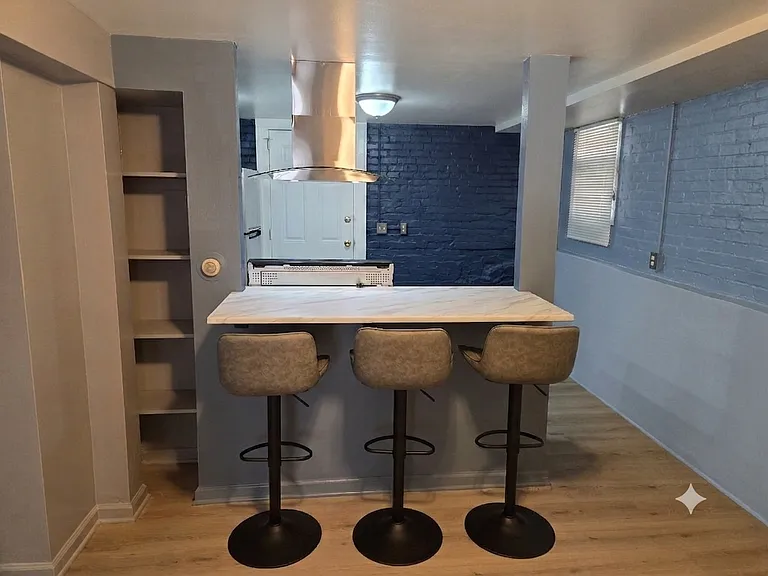 19 Nicoll St — Photo 13