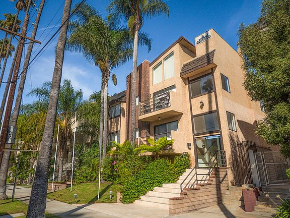 4th image of 4420 Fulton Ave #40-103