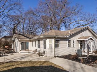 611 Delanco Rd, Edgewater Park, NJ 08010