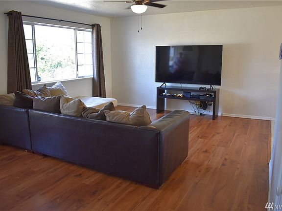 2nd image of 9215 34th Ave S