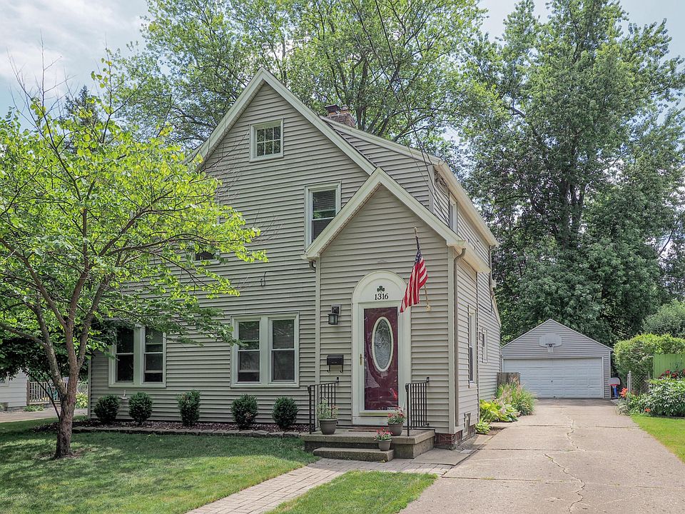 1316 Miles Ave-100-2