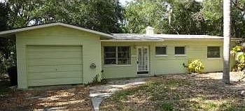 1st image of 125 Dolphin Ave SE
