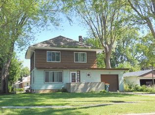 506 Prospect Ave, Beaver Dam, WI 53916