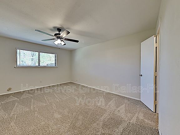 4th image of 1004 Roaring Springs Dr