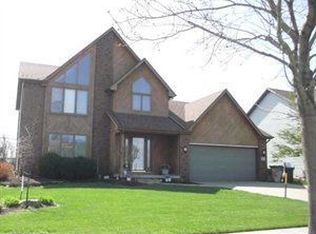 25 Bramble Rd, Buffalo, NY 14221