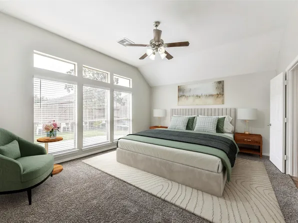 2024 Shore Breeze Dr, Pearland, TX 77584