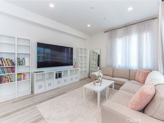 4th image of 1884 S Westside Dr #52