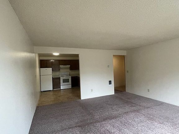 5th image of 710 Tyler St APT 7