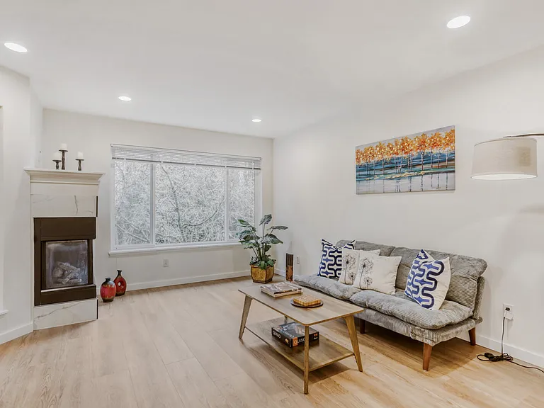 06. Spacious Living Room