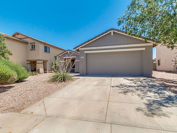 3rd image of 2611 W Sawtooth Way