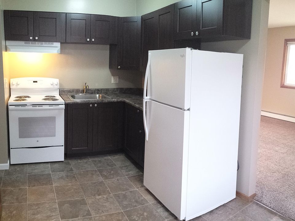 2nd image of 1893 19th St NW #1-5