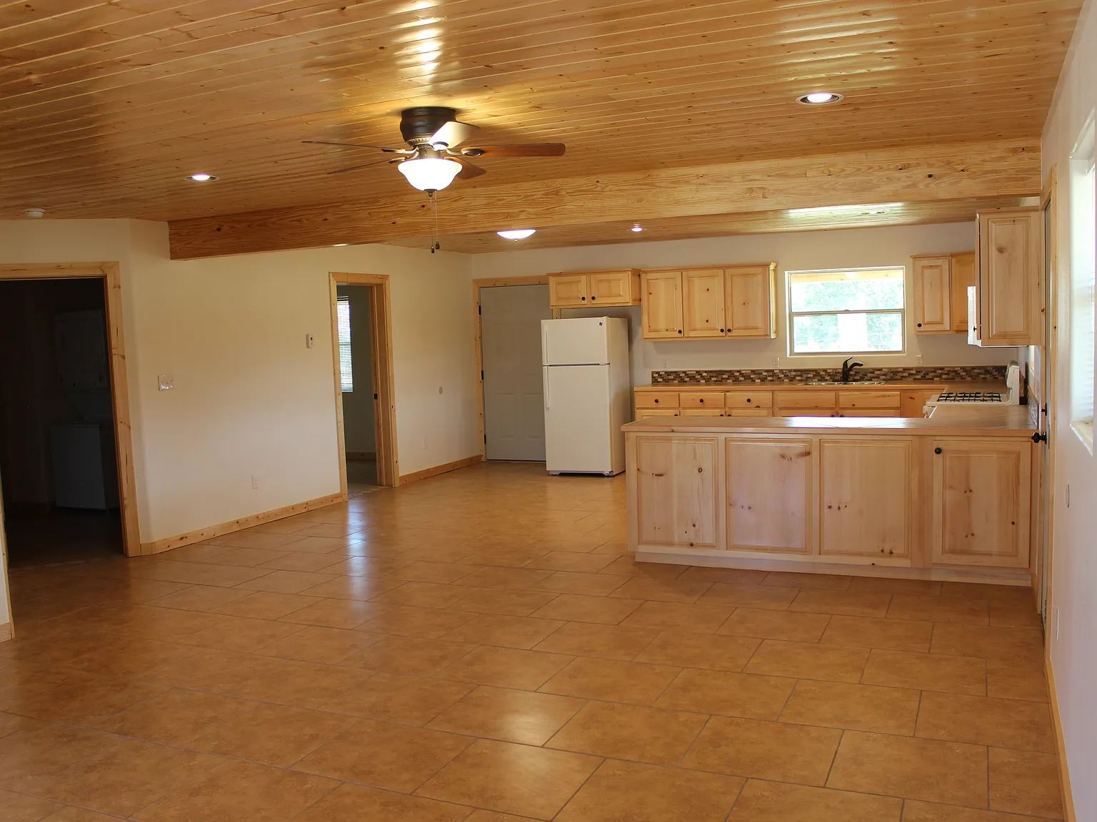Diamond Ln, Taos — Photo 4