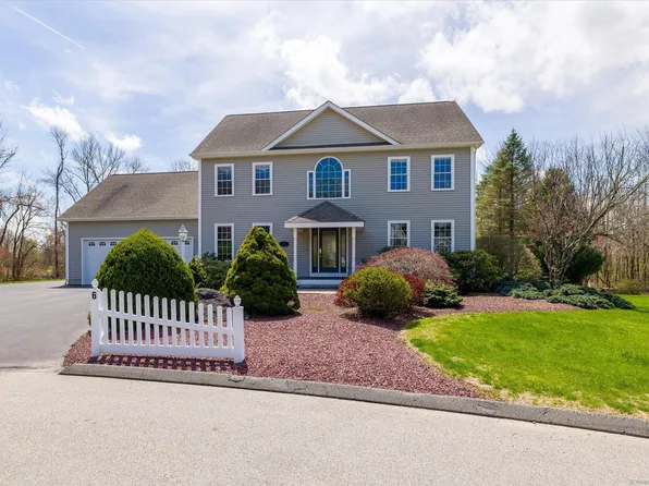 6 Amanda Circle, Pomfret, CT 06259