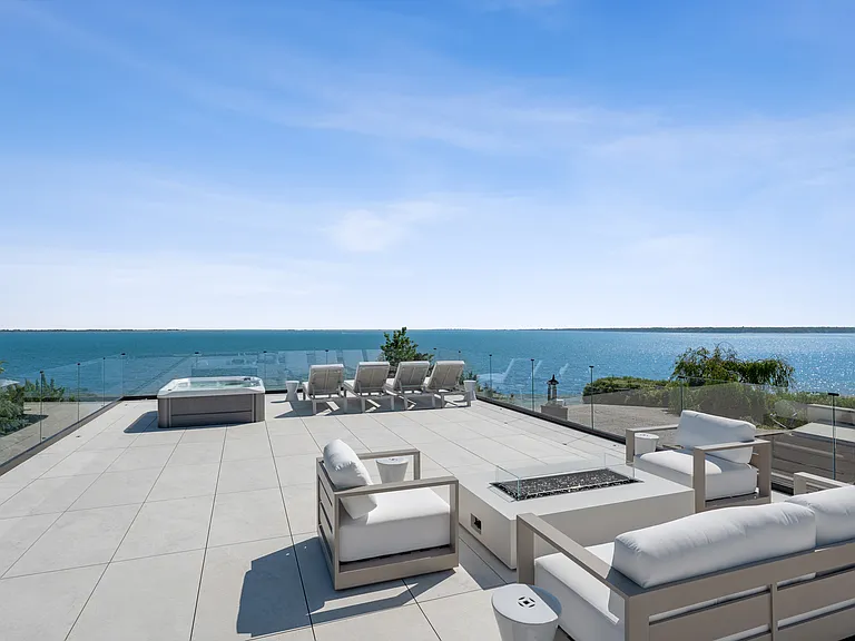 40 Oceanview Dr — Photo 27