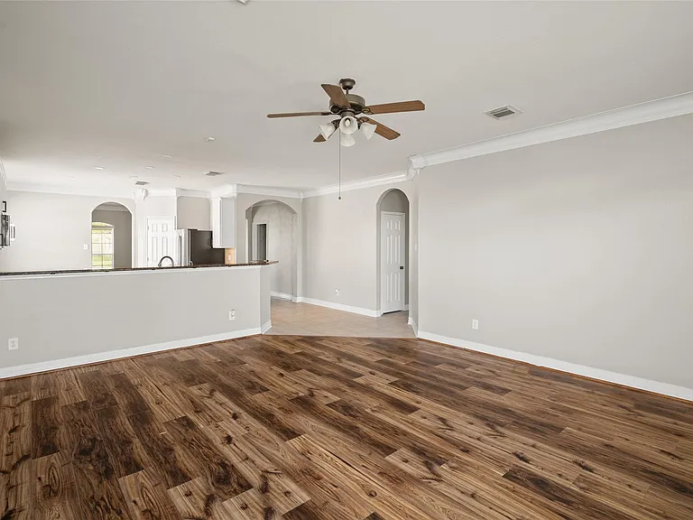7414 Sabinal Creek Dr — Photo 22