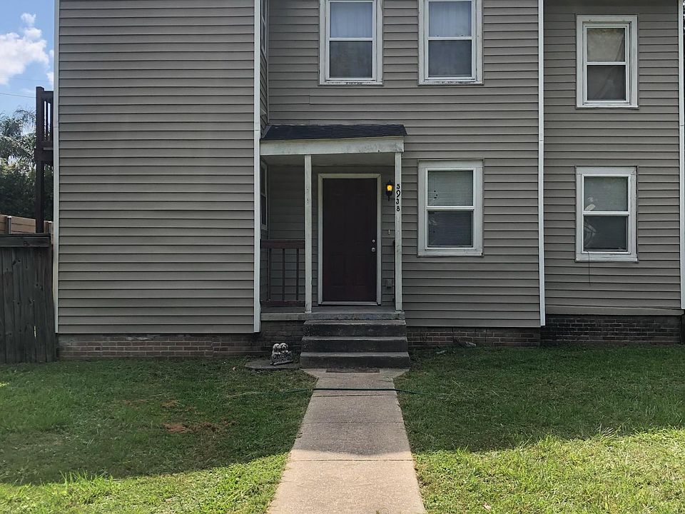 1st image of 5938 Gen Haig St