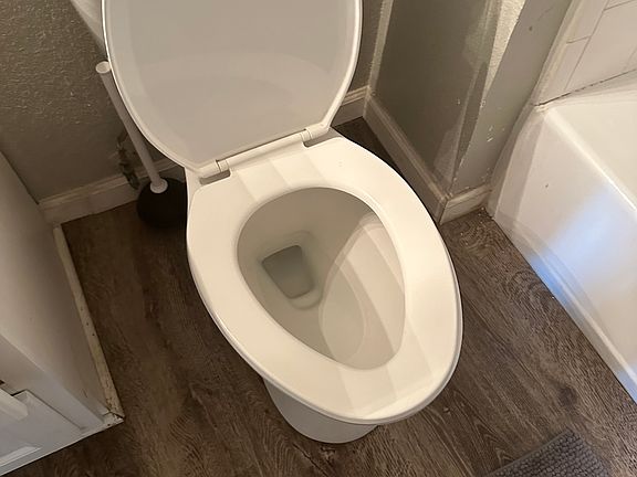 5th image of 1530 W 145th St APT 201