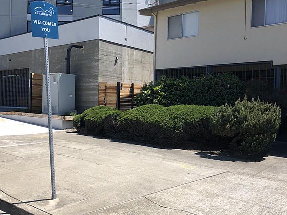 3rd image of 5900 Jefferson Ave