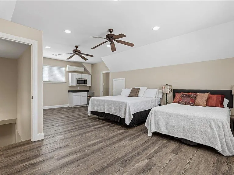 25207 Lake View Dr — Photo 8