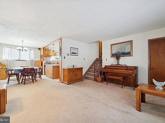 2nd image of 249 S Pennell Rd