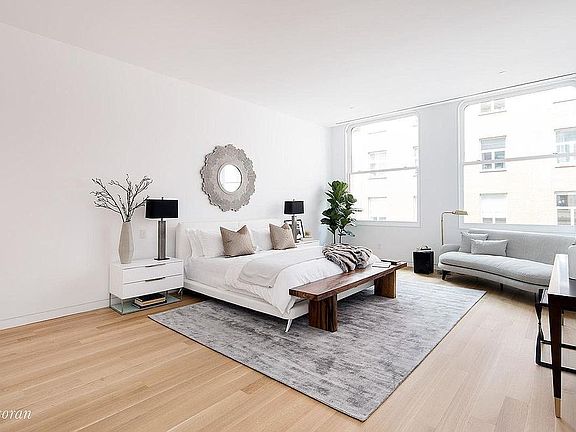 3rd image of 67 Franklin St #4C