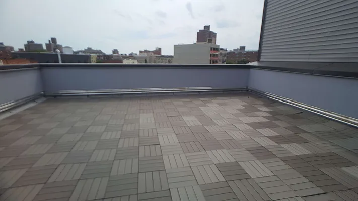 Rented by Evergreen Apartments BK | media 3