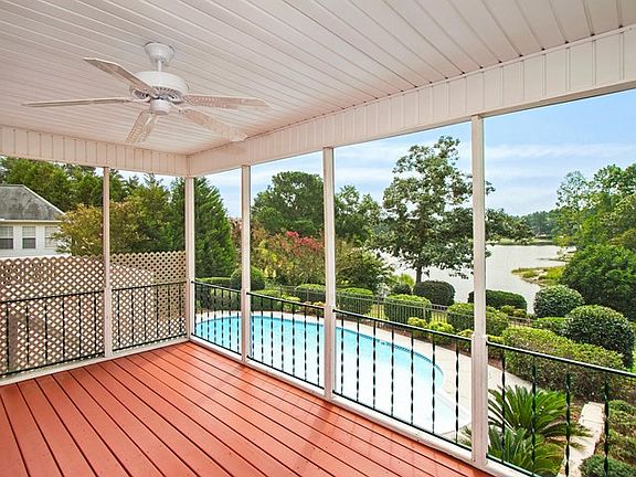 3rd image of 540 Lake Santee Dr