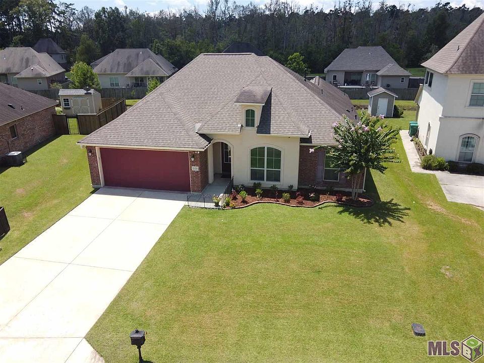 1st image of 13376 Alder Dr
