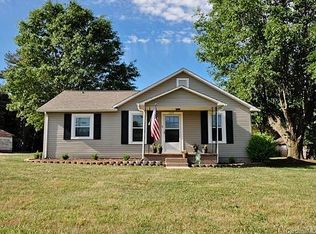 2554 Kool Park Rd NE, Hickory, NC 28601