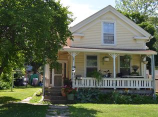 641 Maine St #B, Lawrence, KS 66044